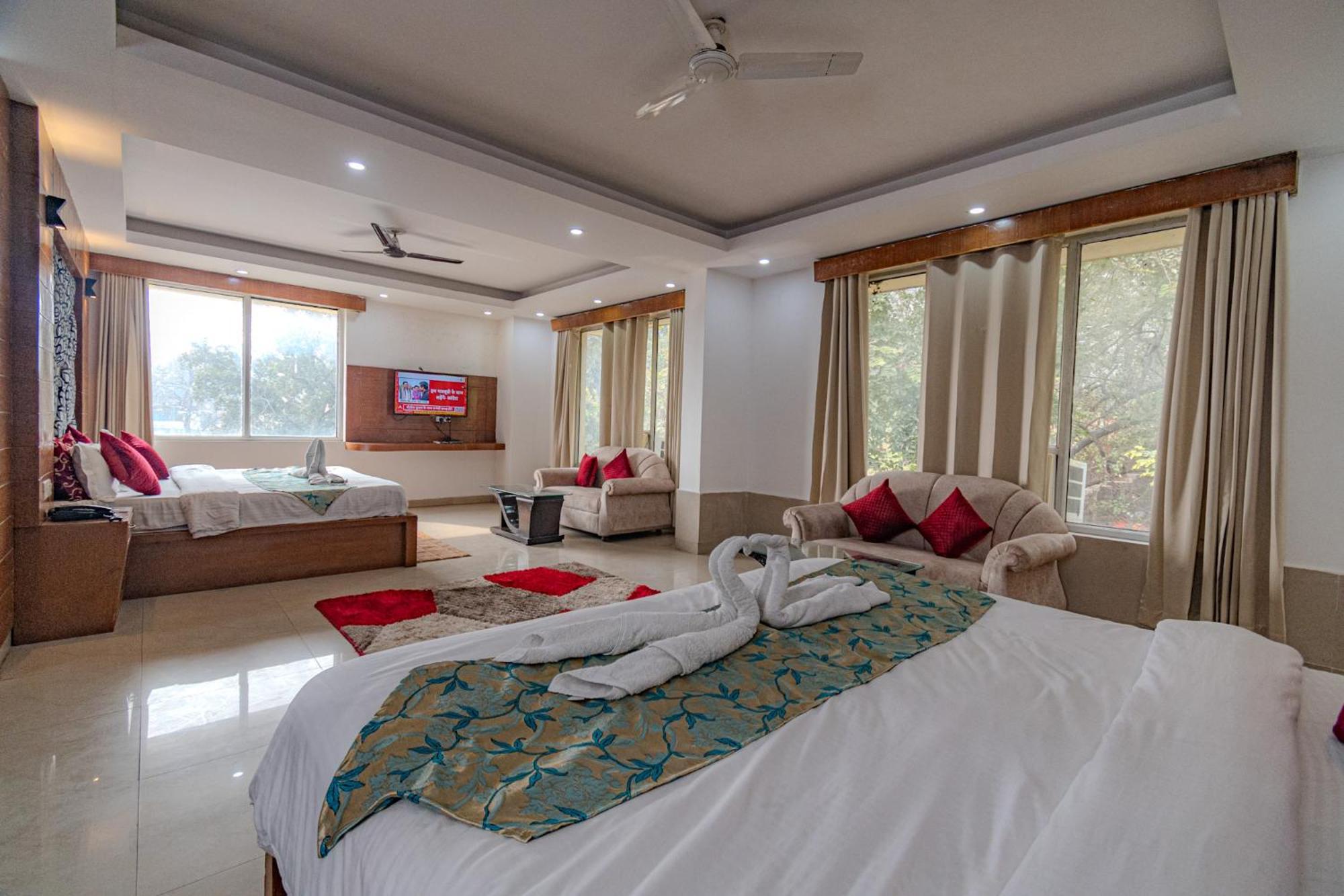 Hotel Raj Mandir Харідвар Екстер'єр фото