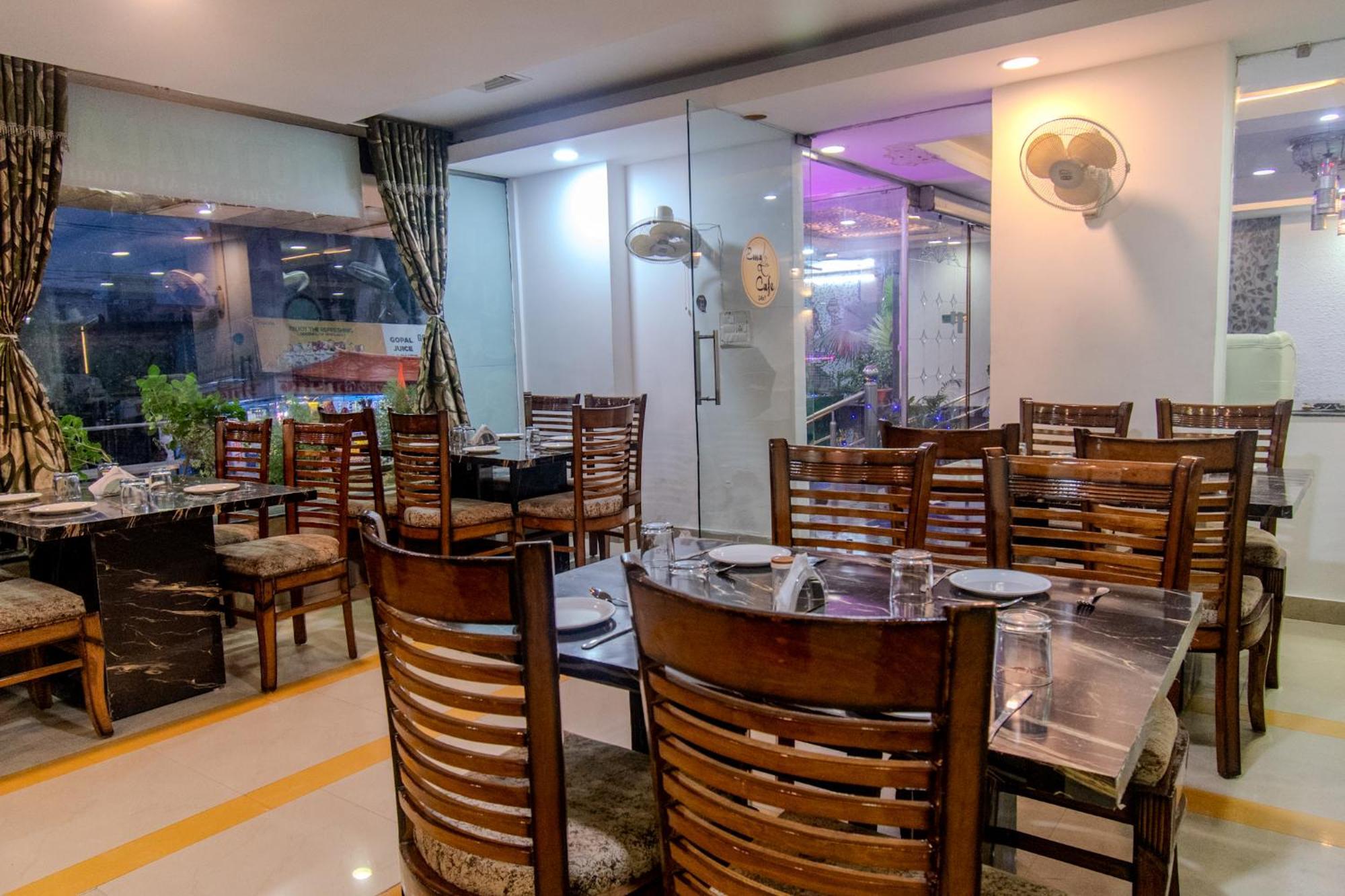 Hotel Raj Mandir Харідвар Екстер'єр фото