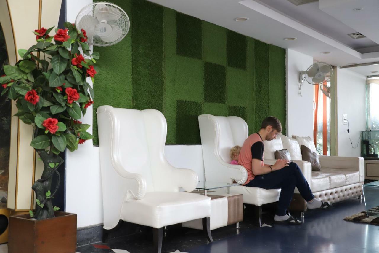 Hotel Raj Mandir Харідвар Екстер'єр фото